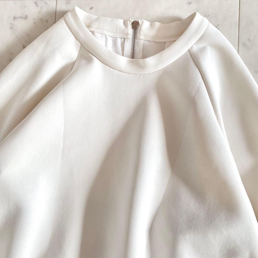 美品 アドーア ADORE 2023年モデル モノテックカットソー 秋冬春