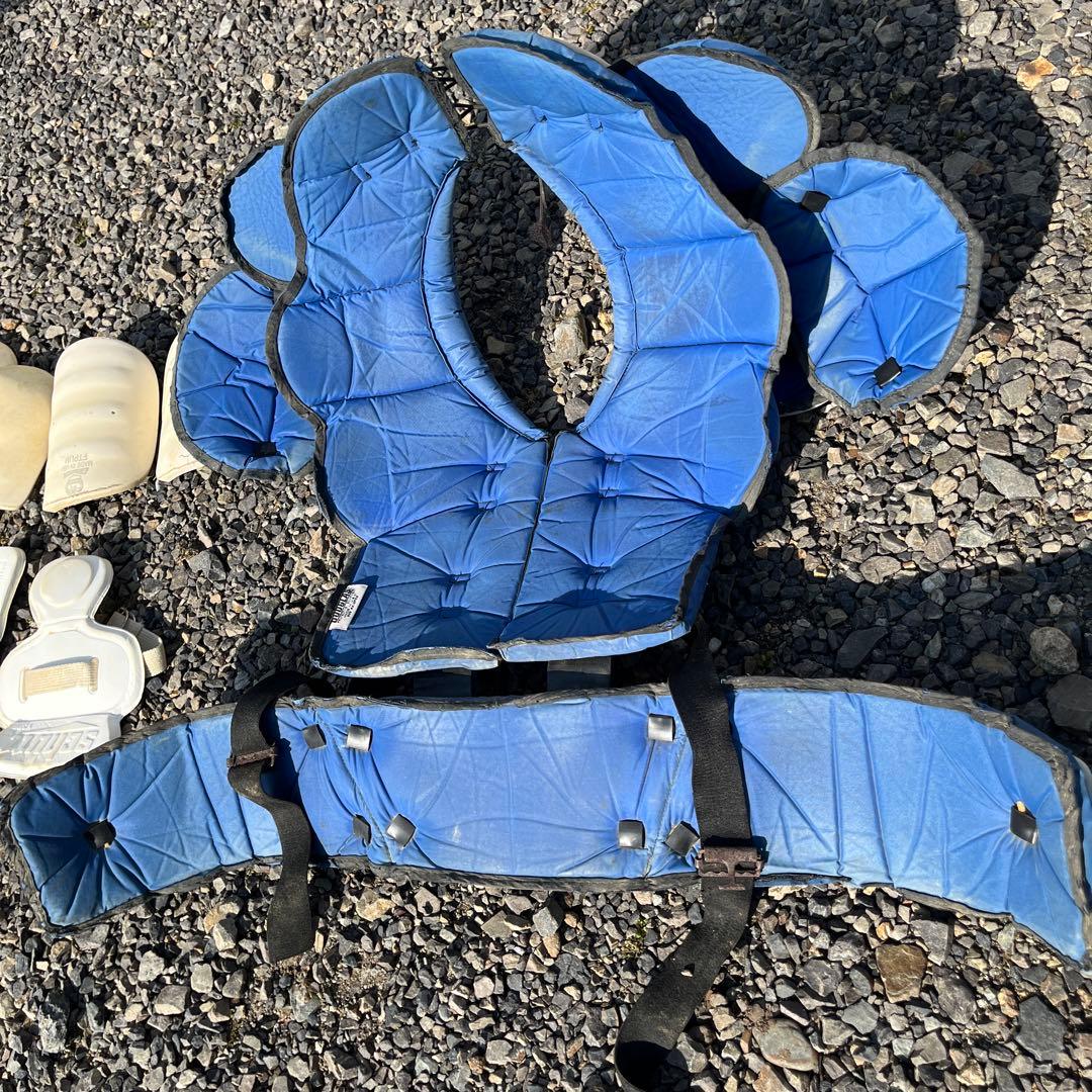 アメフト　防具