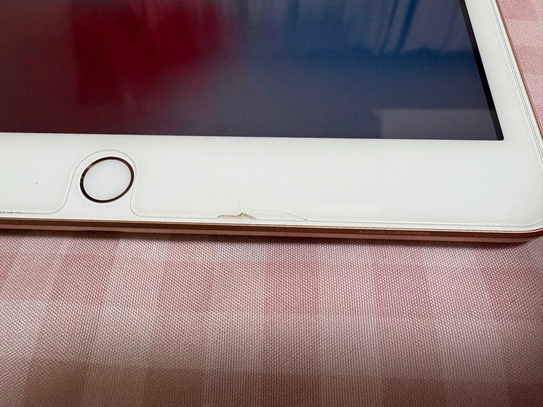 iPad 第7世代　32GB 箱あり　充電器　充電ケーブルあり