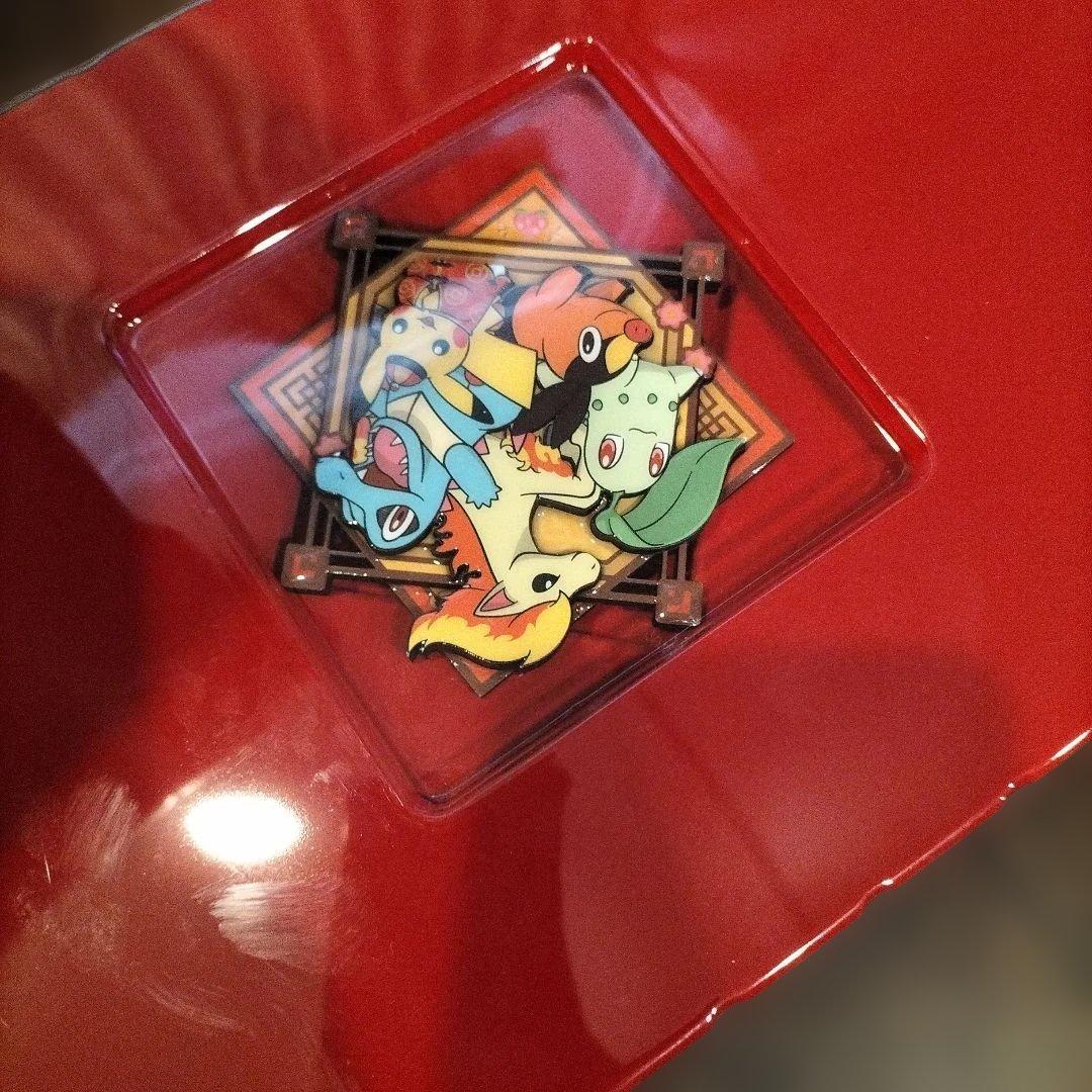 新品未開封　中国簡体字版のポケモンカードゲーム旧正月ギフトボックス