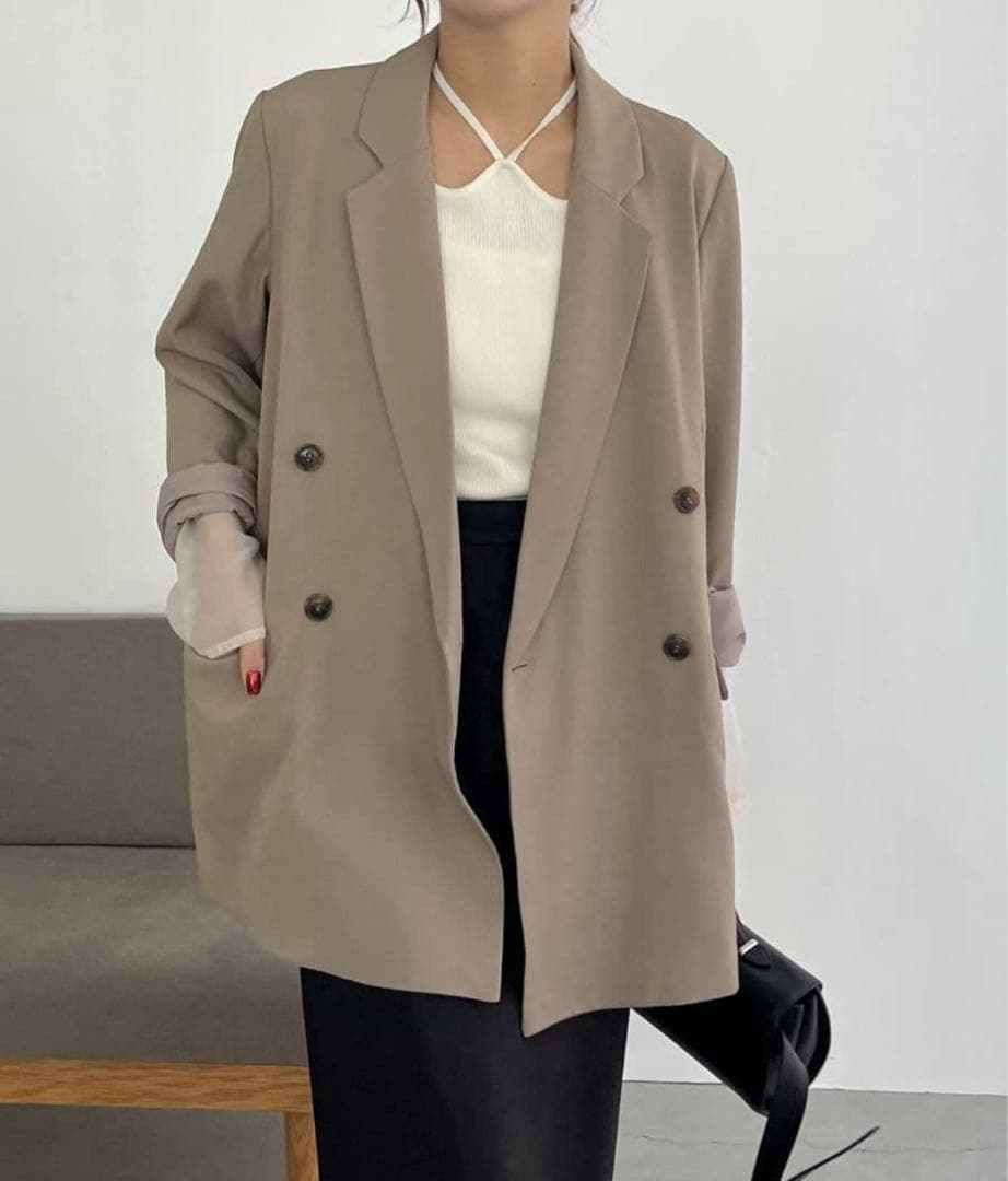 カプリシュレマージュ【ロングセラーアイテム】Wテーラージャケット グレージュ