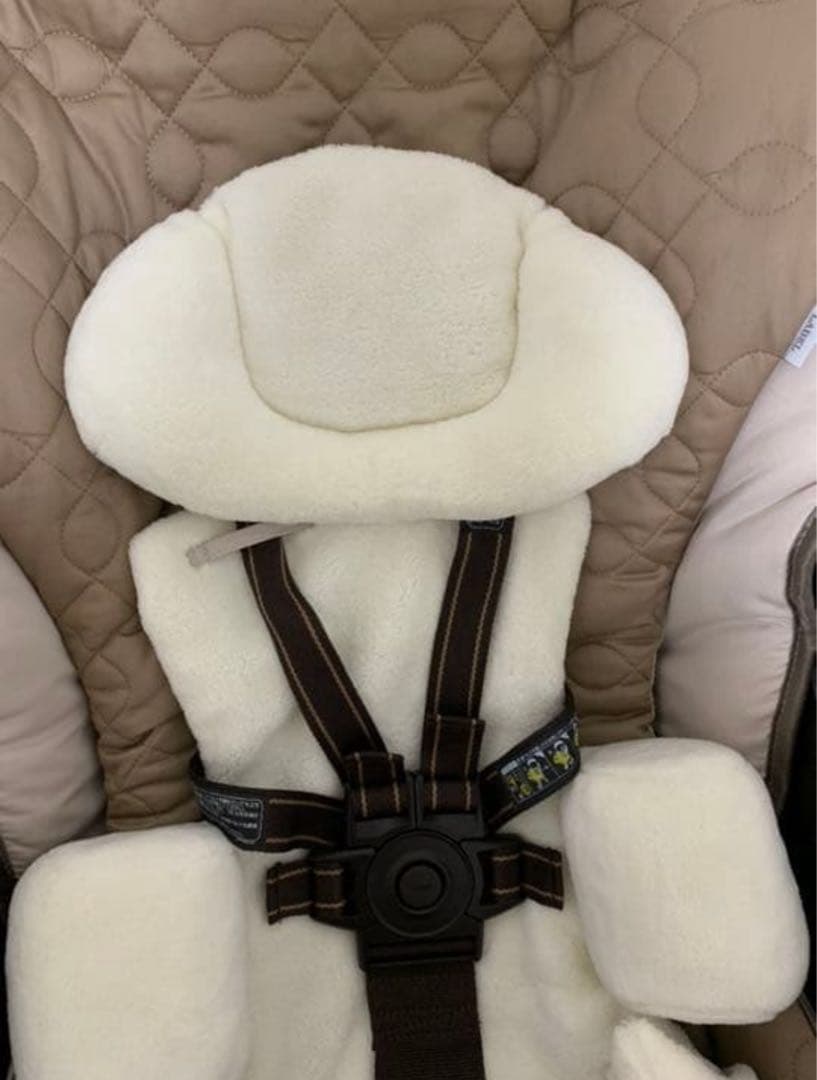 (フリマ出品のため11/8まで)コンビ ネムリラ オートスウィング電動バウンサー