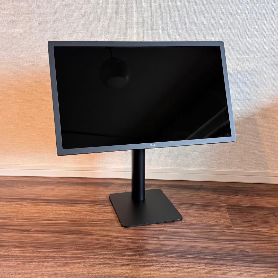 Appleストア限定 LG UltraFine 4K with USB-C
