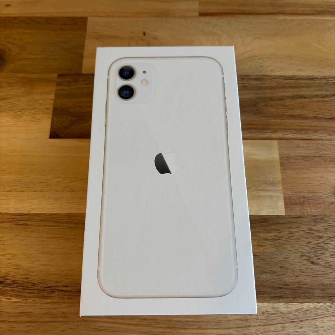 iphone11（ホワイト128GB） ※simロック解除済・箱あり