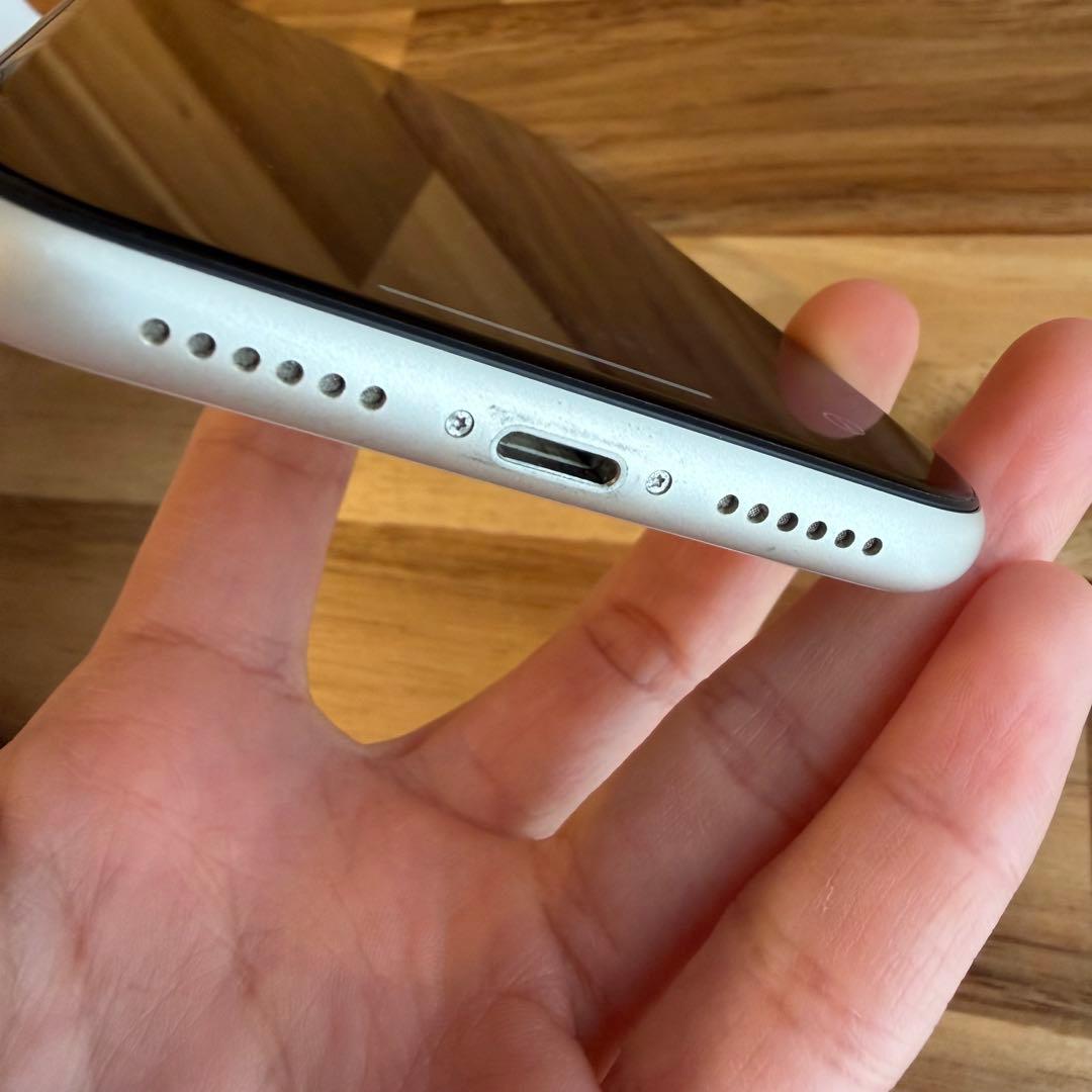 iphone11（ホワイト128GB） ※simロック解除済・箱あり