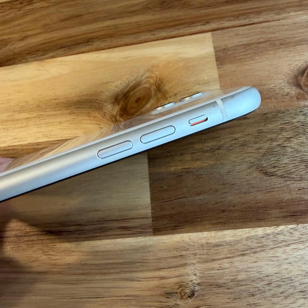 iphone11（ホワイト128GB） ※simロック解除済・箱あり