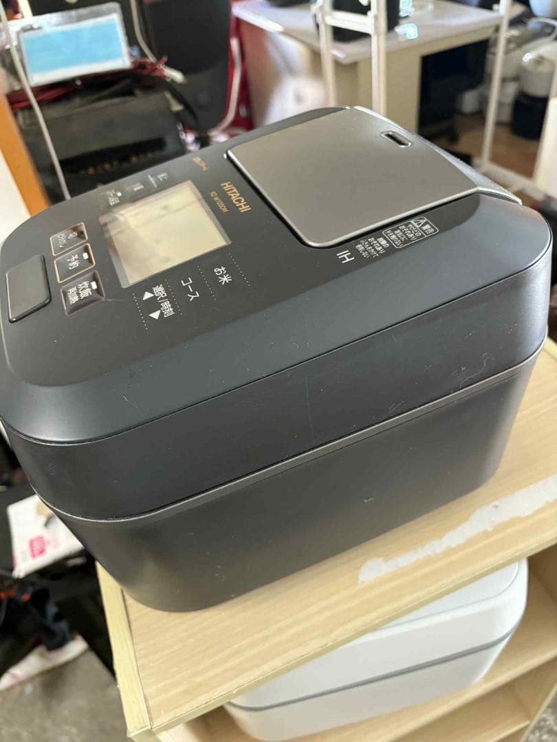 炊飯器　HITACHI RZ-W100DM