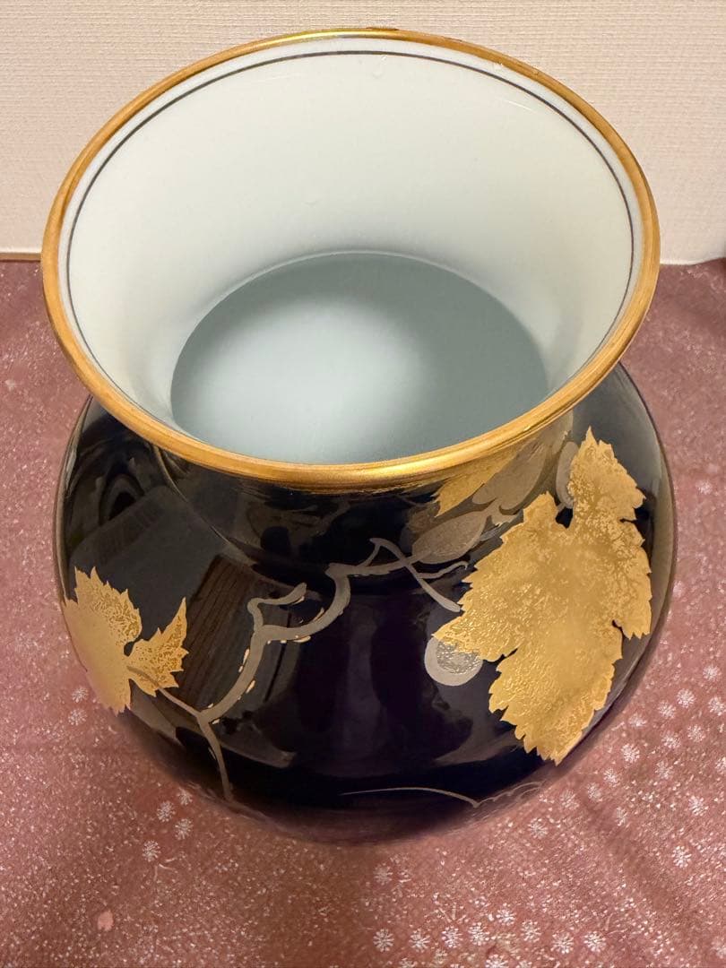 大倉陶園　瑠璃　金蝕　葡萄　花瓶　36cm