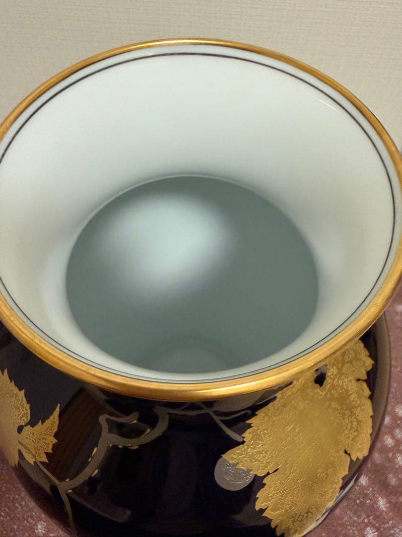 大倉陶園　瑠璃　金蝕　葡萄　花瓶　36cm