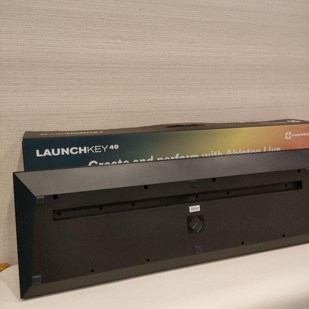 ノベ−ション　ロ-ンチキ-Mk3　 　　　　　　　 49鍵　美品　お値下げ