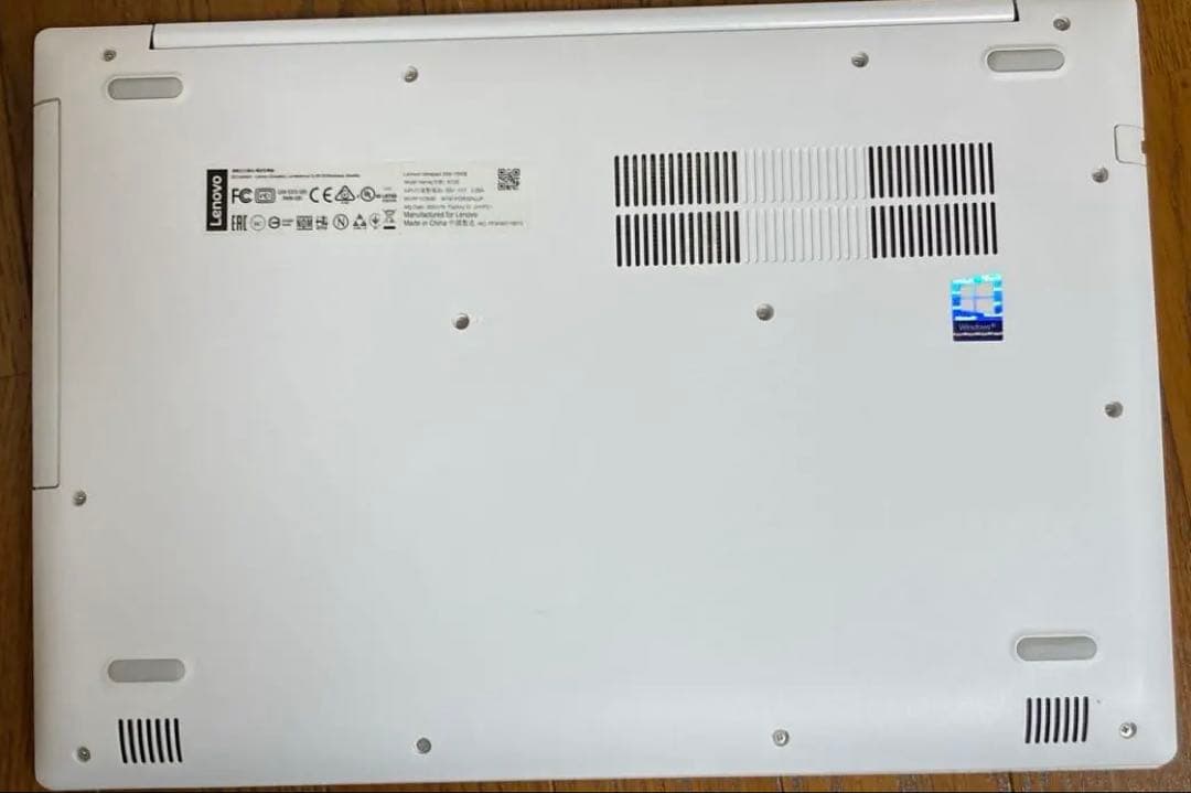 Lenovo ideapad 330 本体