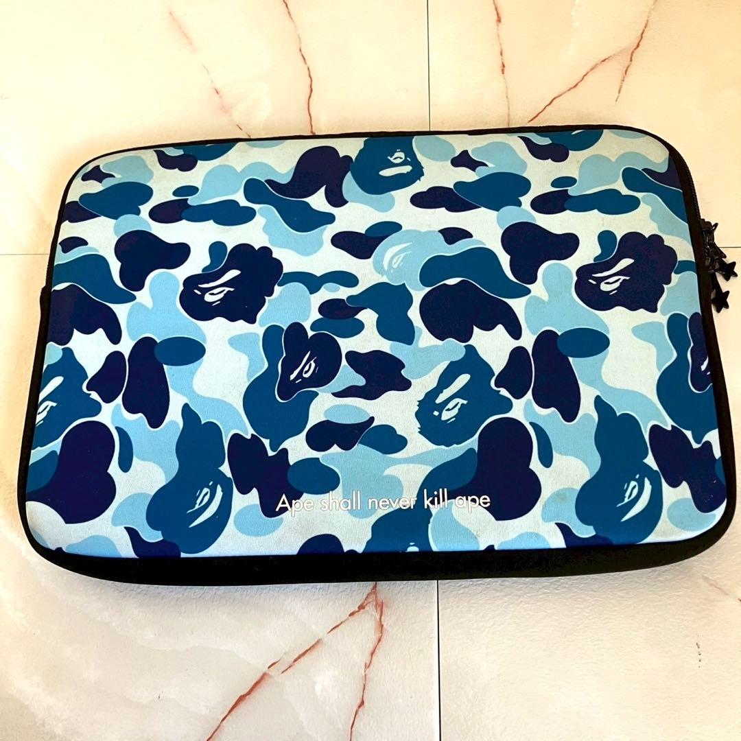 【希少】 A BATHING APE® PCケース 13inch