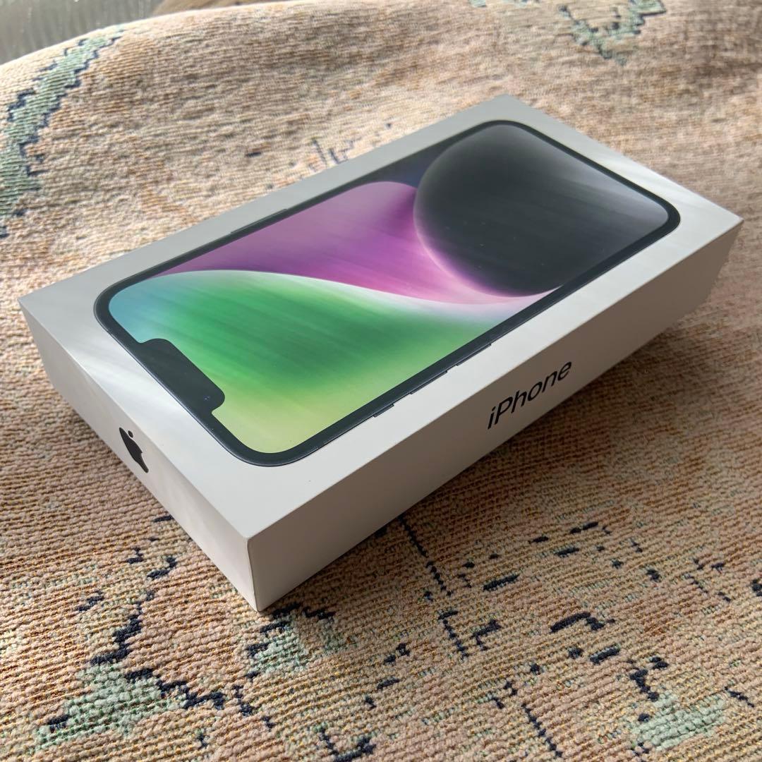 ゆ*]様 【新品・未開封品】　iPhone 14 128GB ミッドナイト