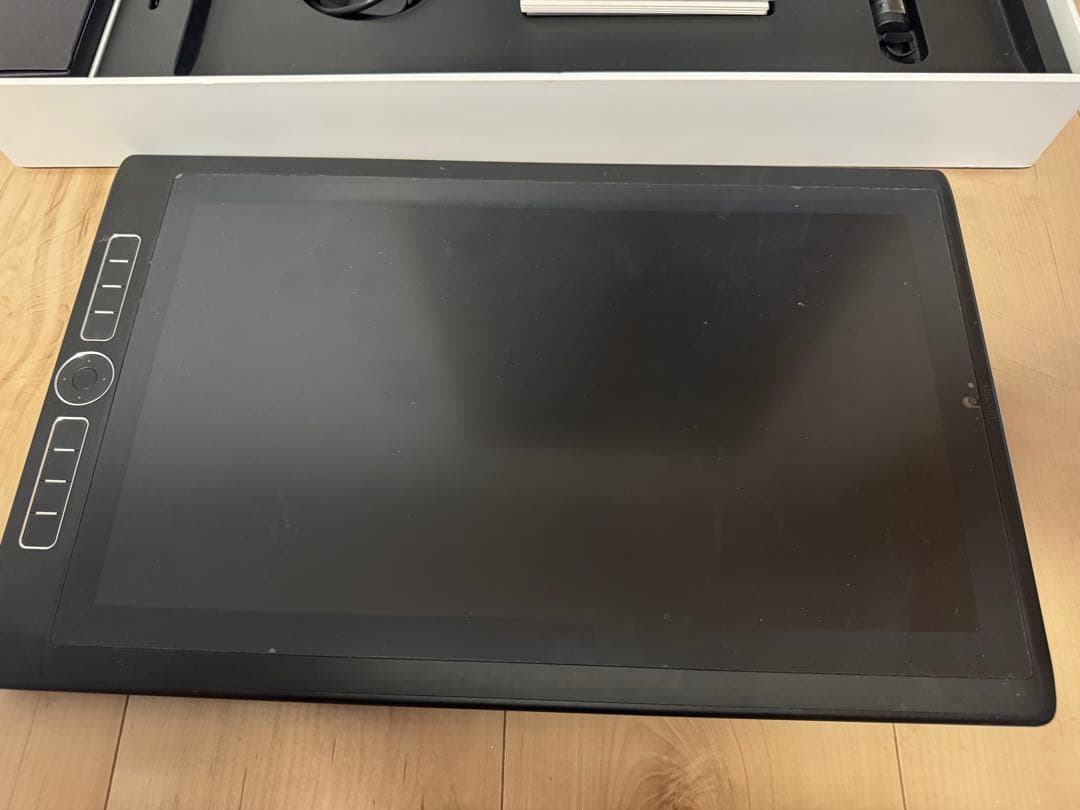 液タブ・ペンタブ wacom MobileStudio Pro 16 DTH-W1620M/K0