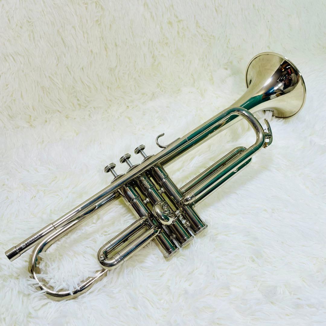 美品　YAMAHA トランペット　YTR-135 マウスピース付き
