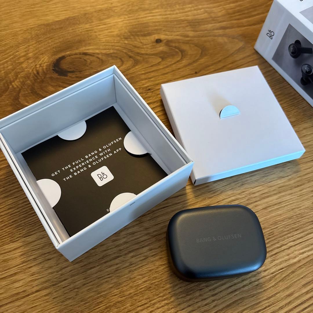 バングアンドオフルセン　ワイヤレスイヤホン　Beoplay EX