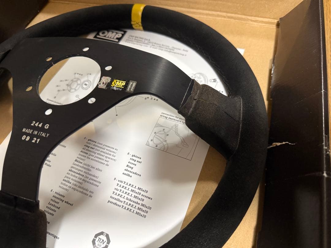 OMP WRC 350mm スエード ステアリング (説明要確認)