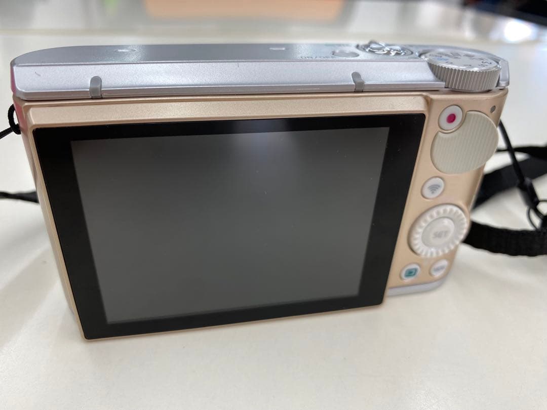 デジタルカメラ CASIO EXILIM EX-ZR1800