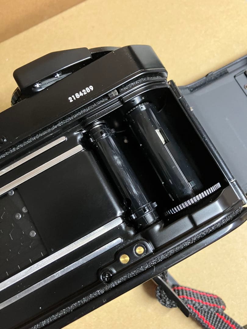 Nikon FE2 マニュアルフォーカス　カメラ　ブラック　ボディ