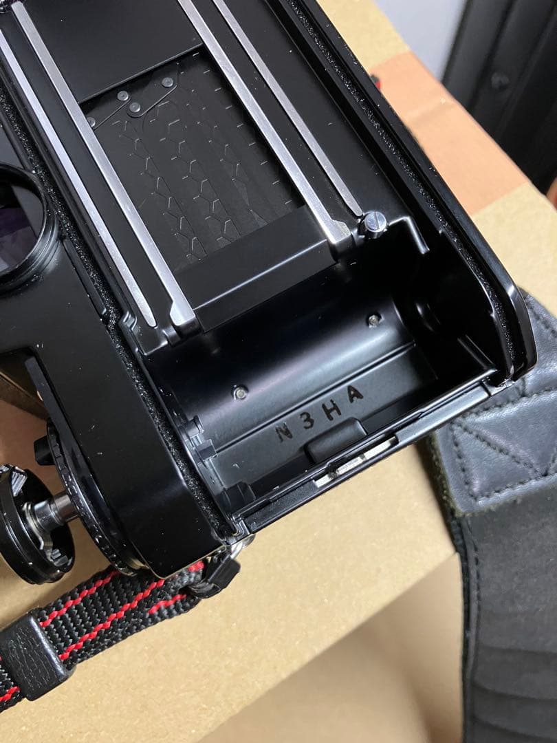 Nikon FE2 マニュアルフォーカス　カメラ　ブラック　ボディ