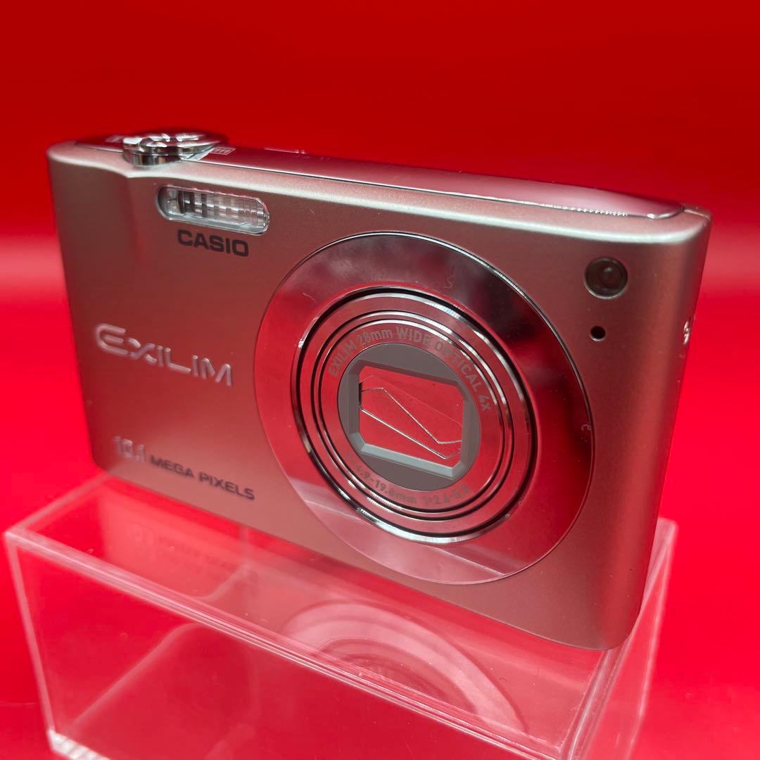 【美品・付属品完備】CASIO EXILIM EX-Z100 シルバー デジカメ