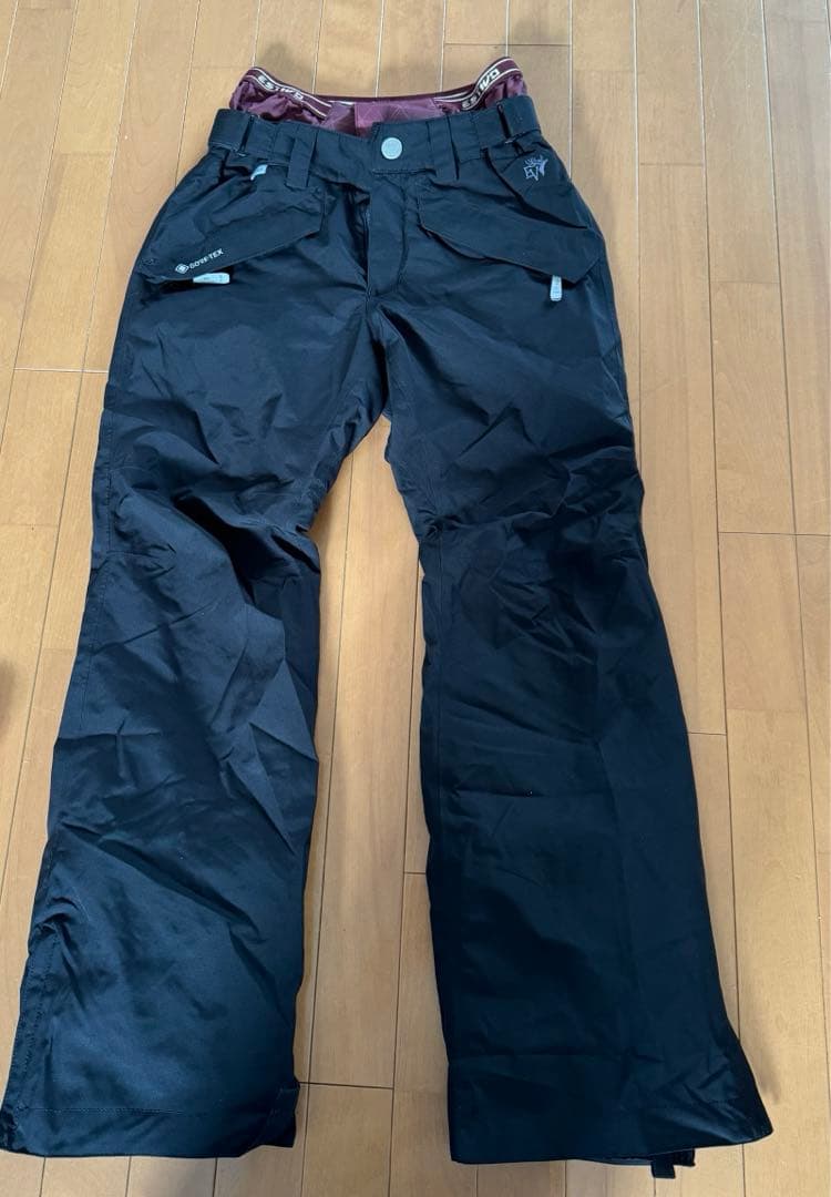 ESTIVOスノーボードウェア 女性用 Mサイズ ブラック