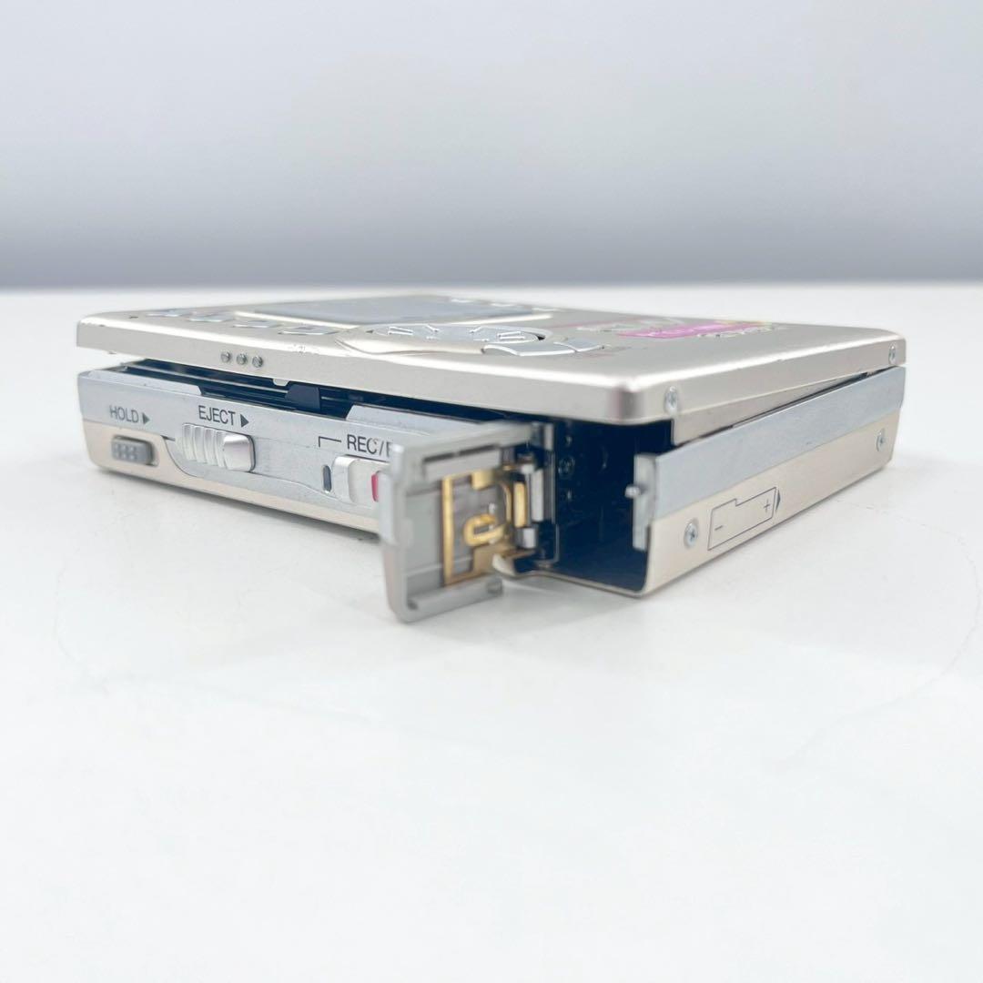 美品 aiwa AM-F70 MDレコーダー 通電確認のみ 読み込み不可