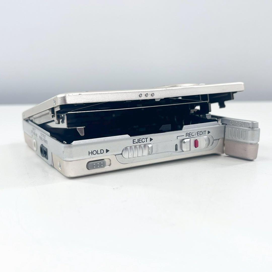 美品 aiwa AM-F70 MDレコーダー 通電確認のみ 読み込み不可