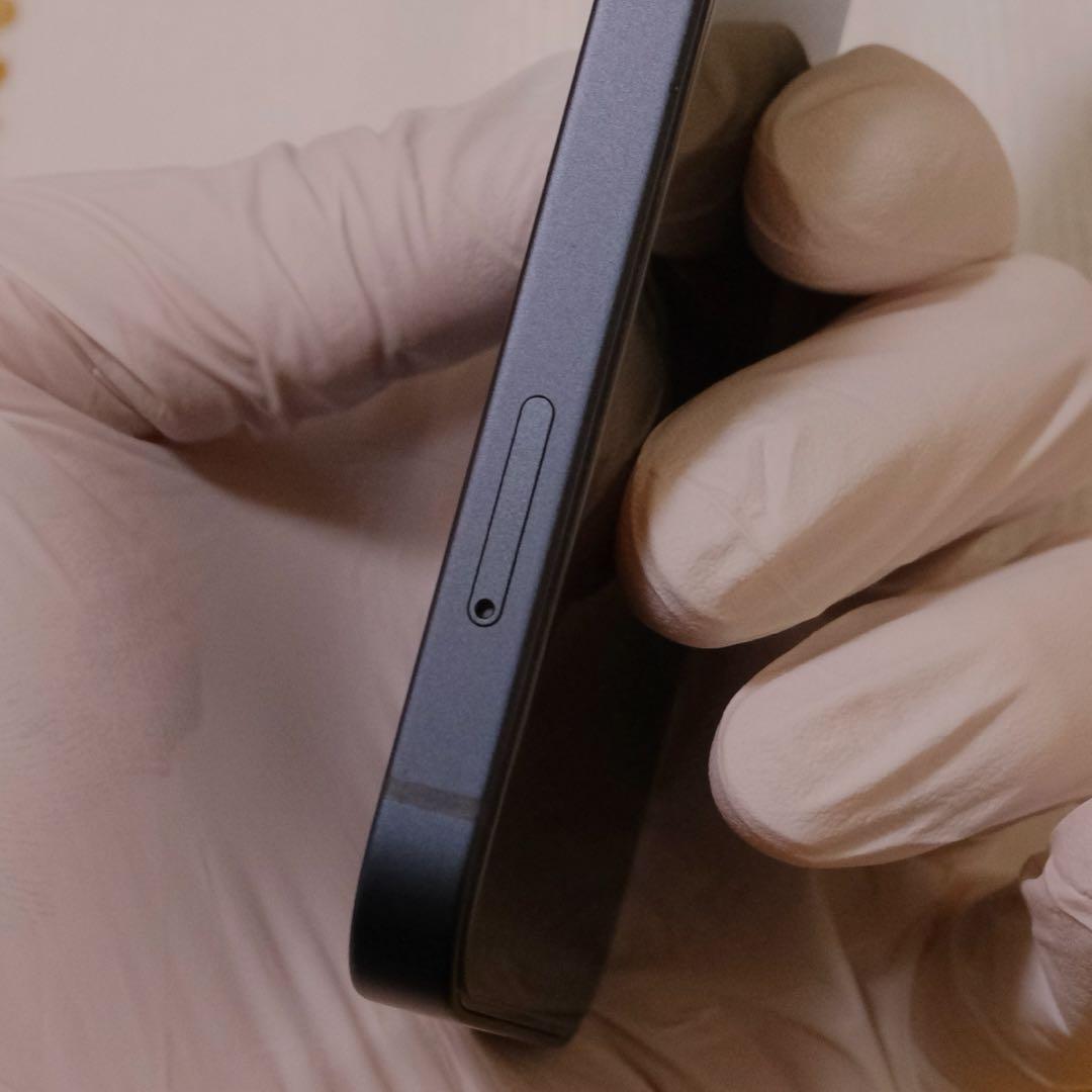 ​【付属品新品】iPhone 13 mini 128GB ミッドナイト