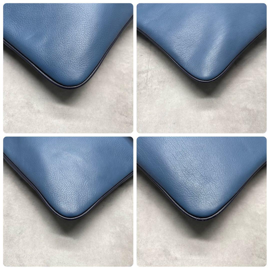 バッグ COACH Leather Navy Blue Crossbody Bag