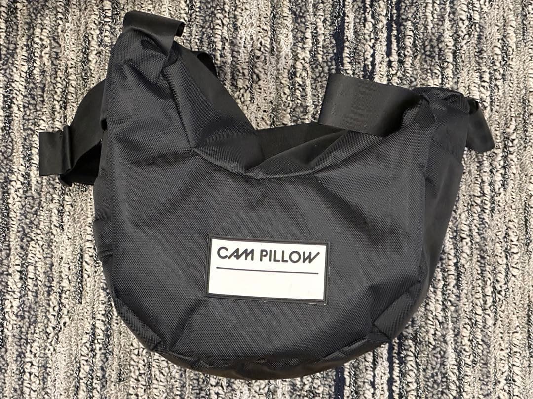 シネサドル　UC's CAM PILLOW Small