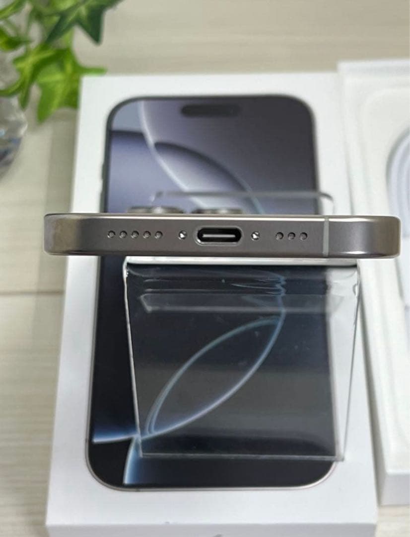 ✅✨ほぼ未使用✨iPhone16 pro 256GB❣️92% ナチュラル 茶