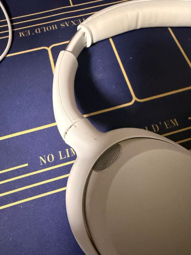 SONY ULT WEAR ワイヤレスヘッドホン ホワイト