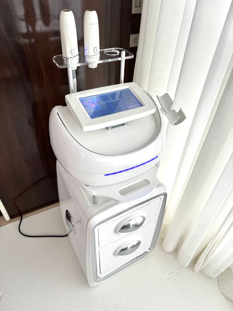 ドクタービセア フォーカスネオ 美容機器 美顔器　痩身　エステ サロン　小顔