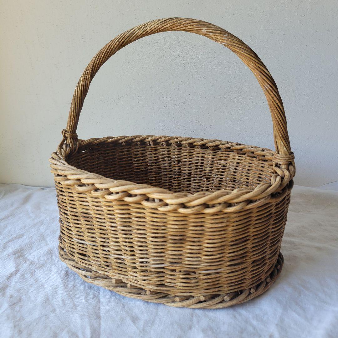 フランス　アンティーク　パニエ　F