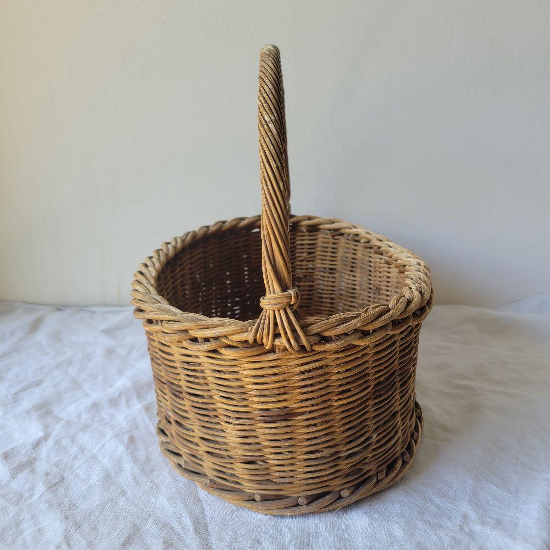 フランス　アンティーク　パニエ　F