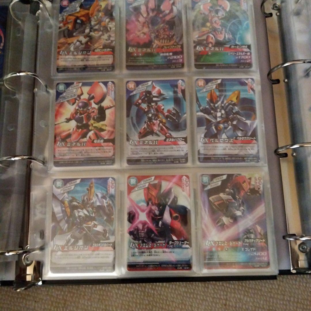 ほぼフルコンプ　ダンボール戦機　カード　TCG