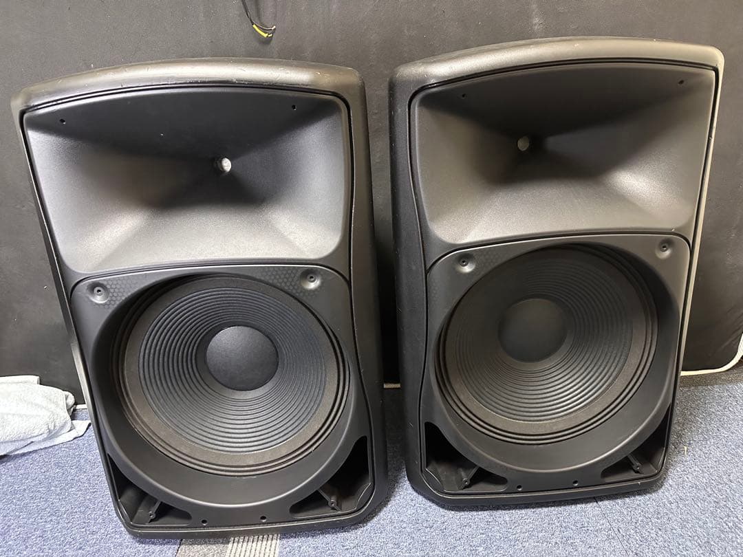 スピーカー・ウーファー Electro-Voice ZX5-90