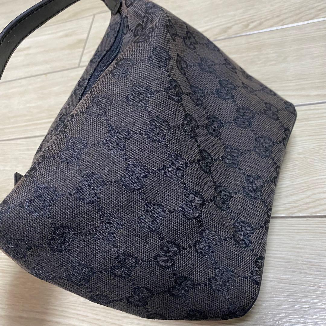 高級　人気　GUCCI ハンドバッグ　アクセサリーポーチGG