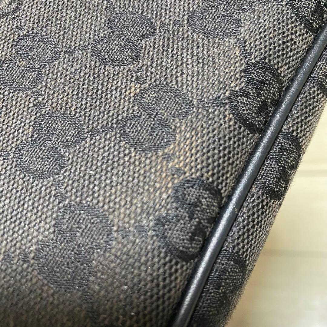 高級　人気　GUCCI ハンドバッグ　アクセサリーポーチGG