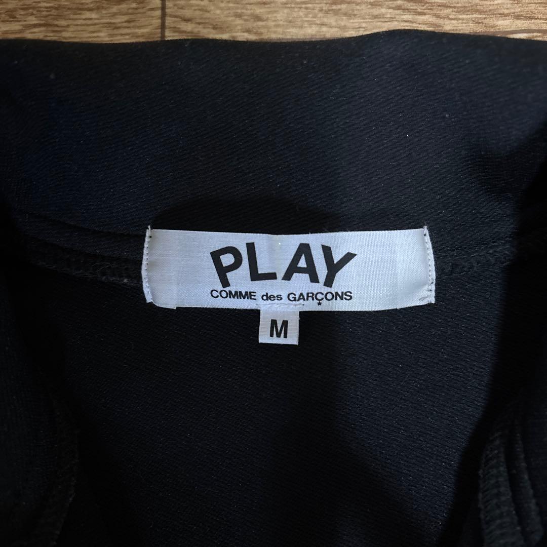 美品！PLAY ブラック パーカー
