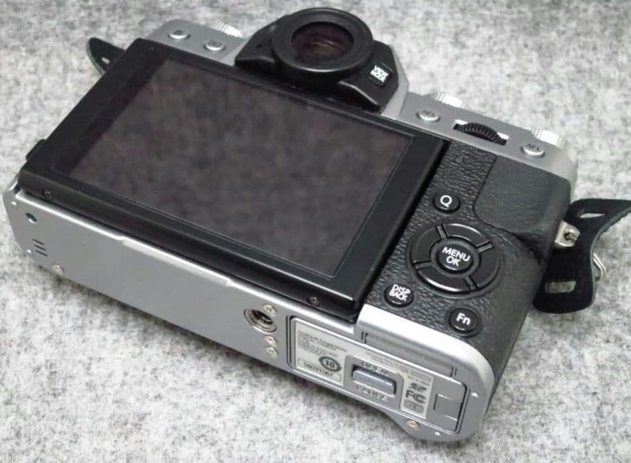 FUJIFILM X-T10 標準ズームレンズキット