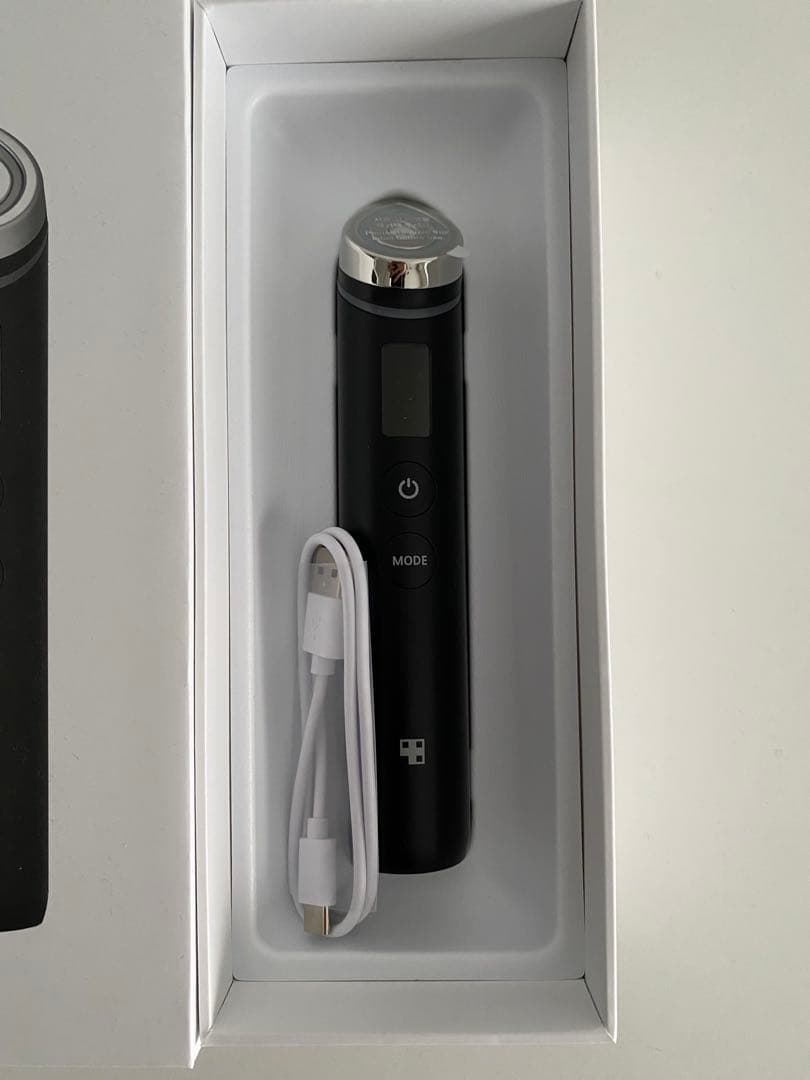 メディキューブ medicube 美顔器