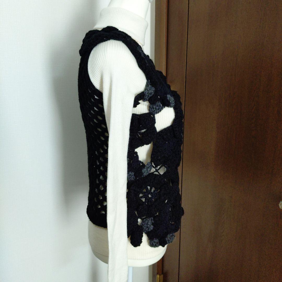 【極美品】トリココムデギャルソン　フラワーモチーフ ノースリーブベスト