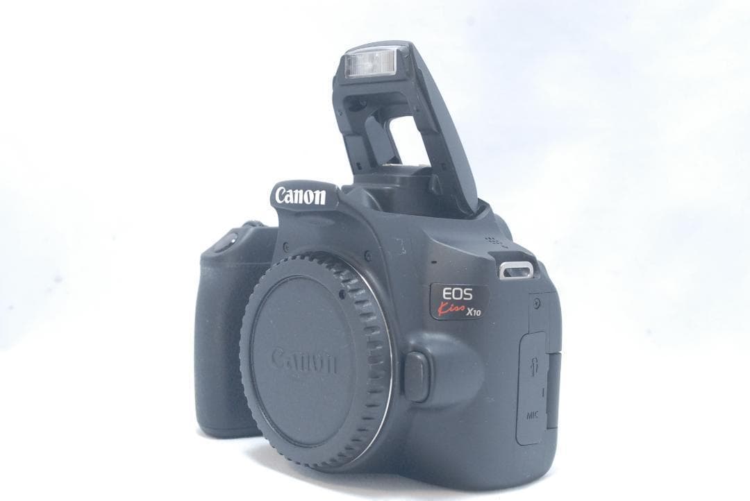 限定１台✨Canon　kiss　X10　ボディ　美品　高画質　簡単　初心者　安心