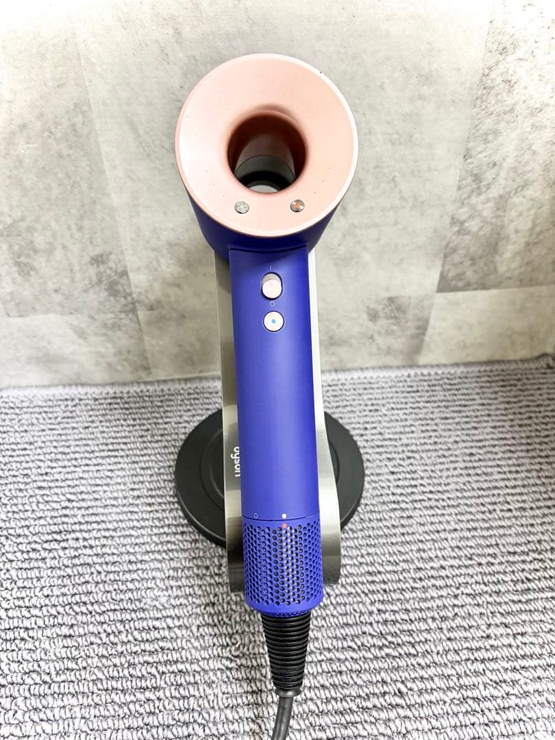 【美品】ダイソン dyson ドライヤー HD08