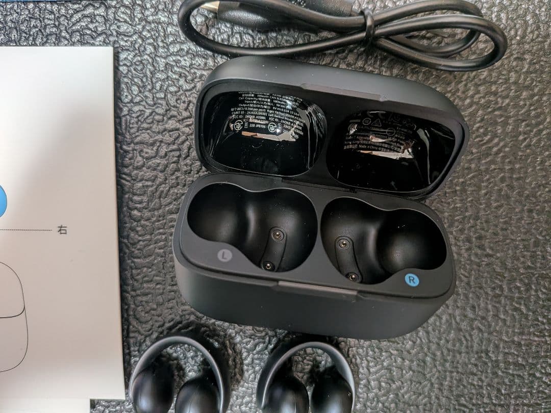 Anker Soundcore AeroClipオープンイヤーワイヤレスイヤホン