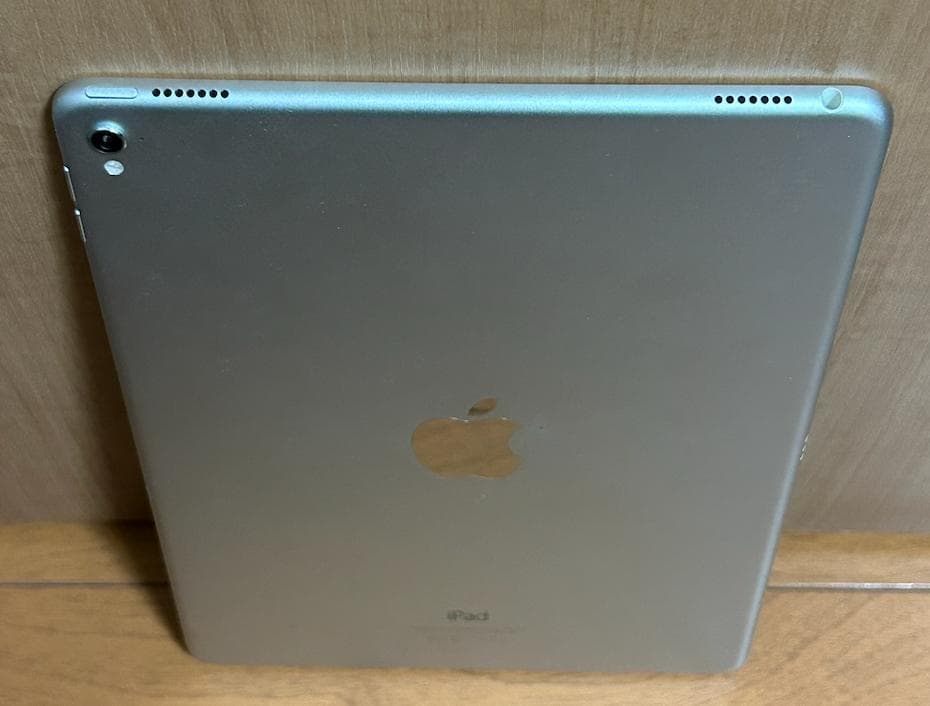ジャンク品　アップル　iPad Pro 9.7インチ　Wi-Fiモデル　32GB
