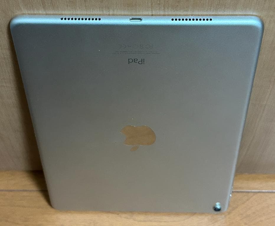 ジャンク品　アップル　iPad Pro 9.7インチ　Wi-Fiモデル　32GB