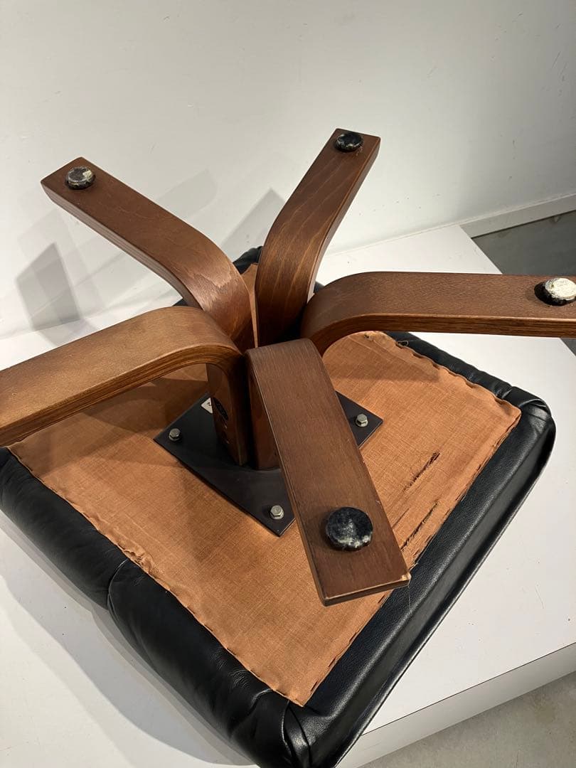 FUJI FURNITURE、デザインオットマン、レトロ、柏木工、秋田木工、天童